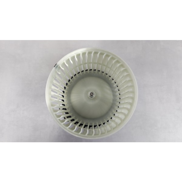 Вентилятор отопителя 27226-3HN1B