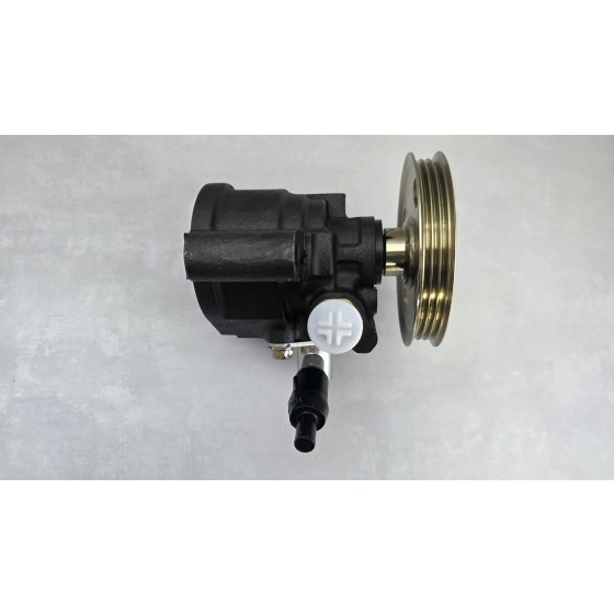 Насос гидроусилителя руля 44320-44040