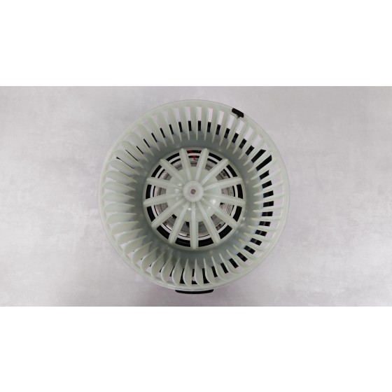 Вентилятор отопителя 87103-60220