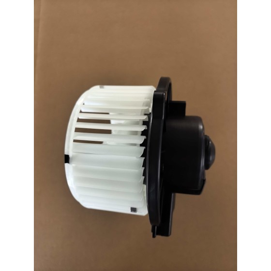 Вентилятор отопителя 87103-33040