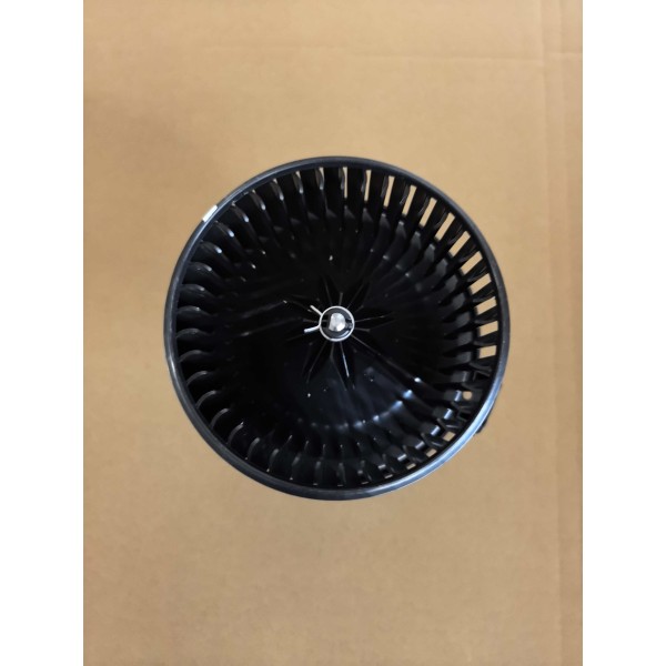 Вентилятор отопителя 72223AJ000