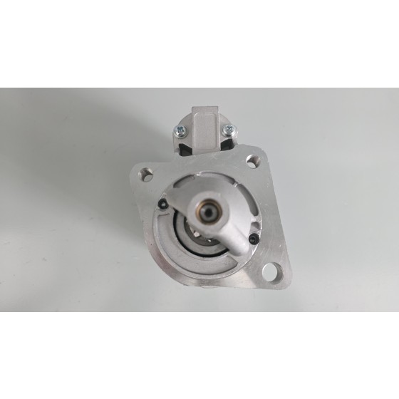 Стартер B6761-8400A