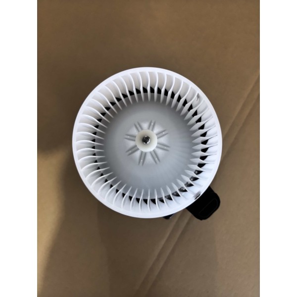 Вентилятор отопителя 87103-02190