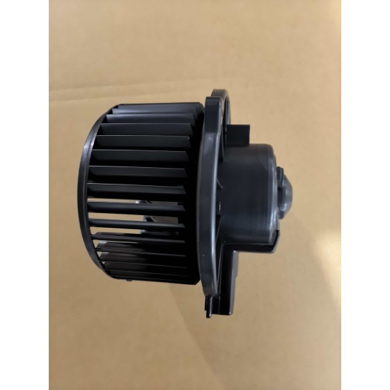 Вентилятор отопителя 87103-60250