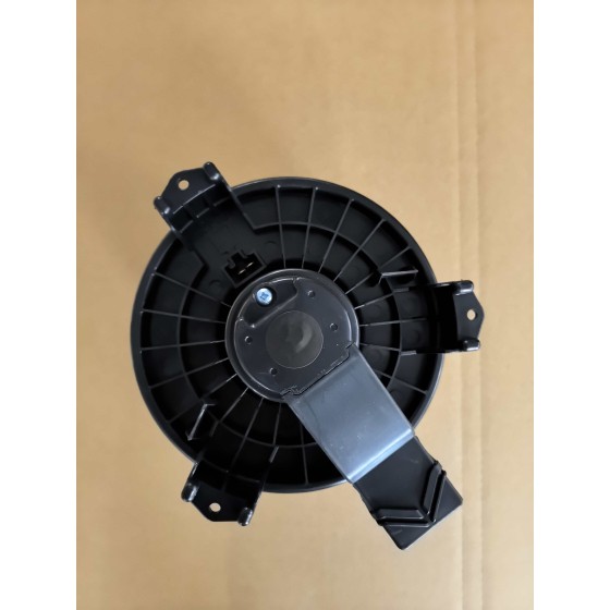 Вентилятор отопителя 87103-0K200