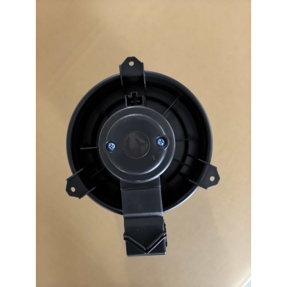 Вентилятор отопителя 87103-0K130