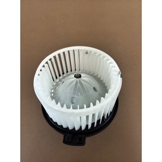 Вентилятор отопителя 87103-30380