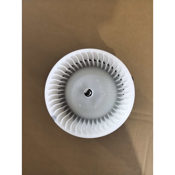 Вентилятор отопителя 87103-42020