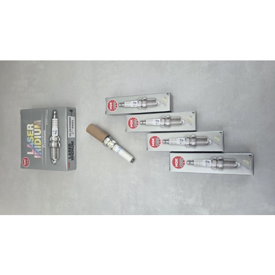 Свеча зажигания NGK SILZKGR8B8S  1шт